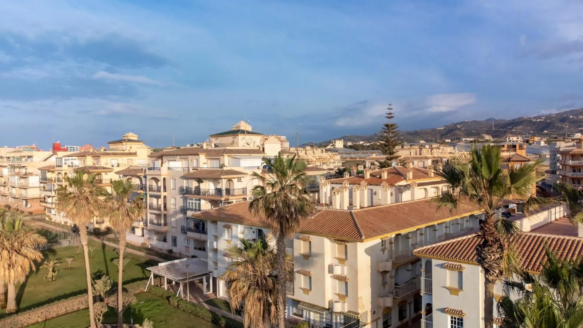 Apartment Front Costa By Interhome Torrox